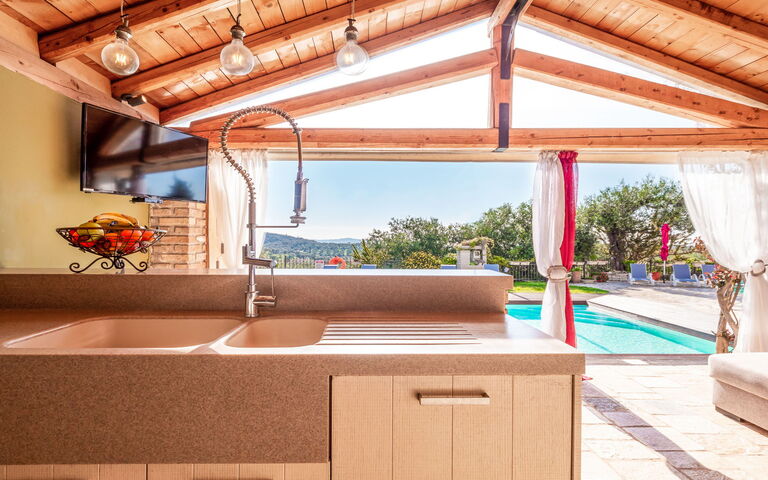 Villa Irida: Balcon / Terrasse / Patio