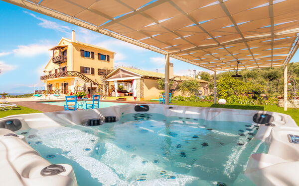 Villa Irida: jacuzzi