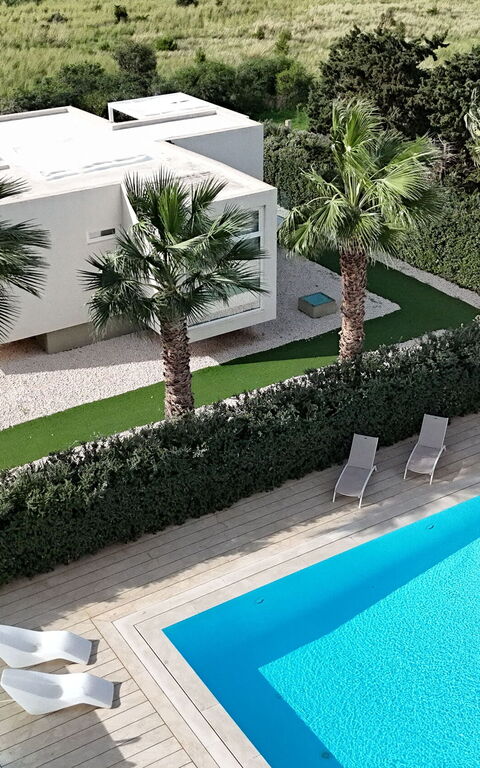 Villa Pizzolungo: bassin, Extérieur, Vues