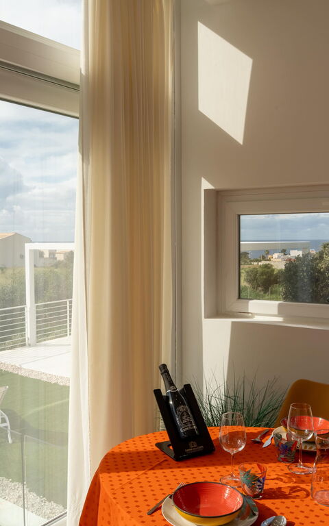 Villa Pizzolungo: Salle à manger, Salon