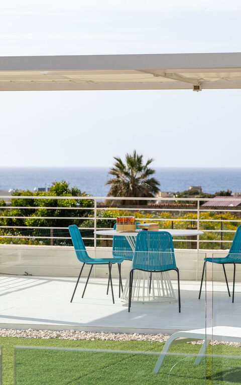 Villa Pizzolungo: Balcon / Terrasse / Patio, Jardin, Vues