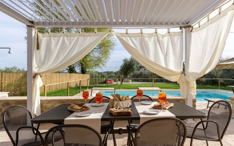 Villa Anna: Balcon / Terrasse / Patio, bassin, Extérieur, Jardin