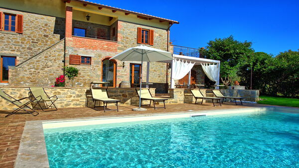 Villa Anna: bassin, Extérieur, Extérieurs