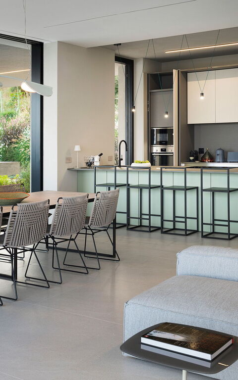 Villa Calypso: Cuisine, Salle à manger, Salon