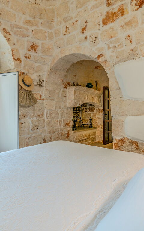 Trulli di Luccio: chambre à coucher