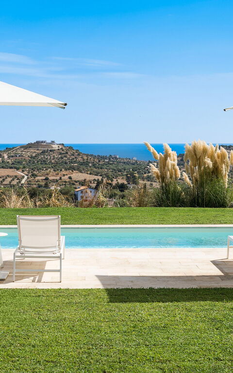 Villa Petite Afrique: bassin, Extérieur, Extérieurs, Jardin