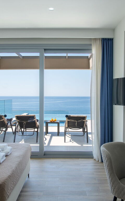 Villa Alkyoni: chambre à coucher