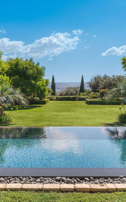 Domus Olivae: bassin, Extérieur, Extérieurs, Jardin