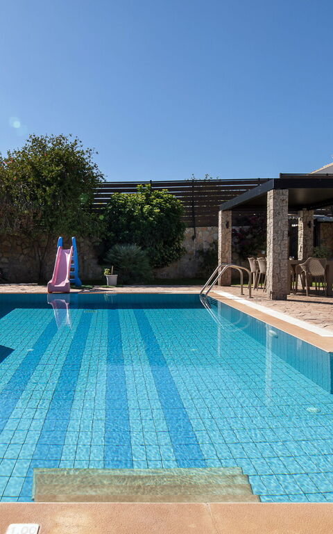 Villa Melitti: bassin, Extérieur, Extérieurs