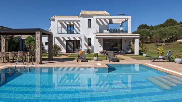 Villa Melitti: bassin, Extérieur, Extérieurs