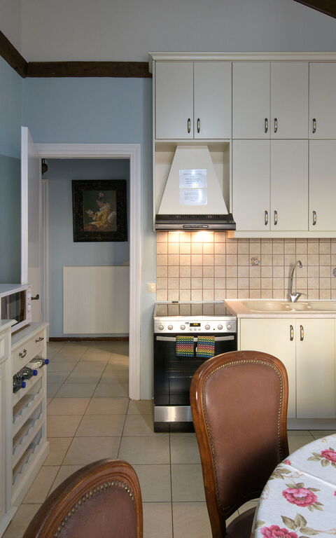 Doctor'S House: Cuisine, Salle à manger