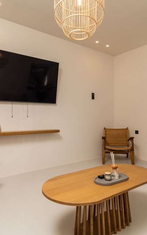 Lofos Horizon Villa: Salon