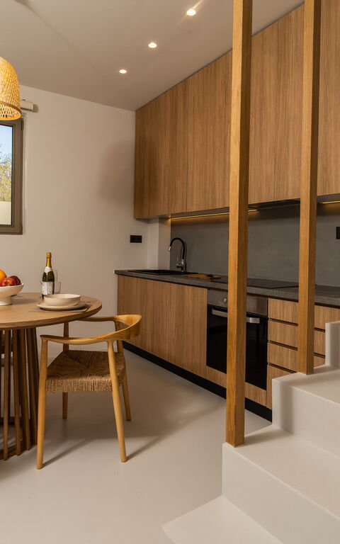 Lofos Horizon Villa: Cuisine, Salle à manger