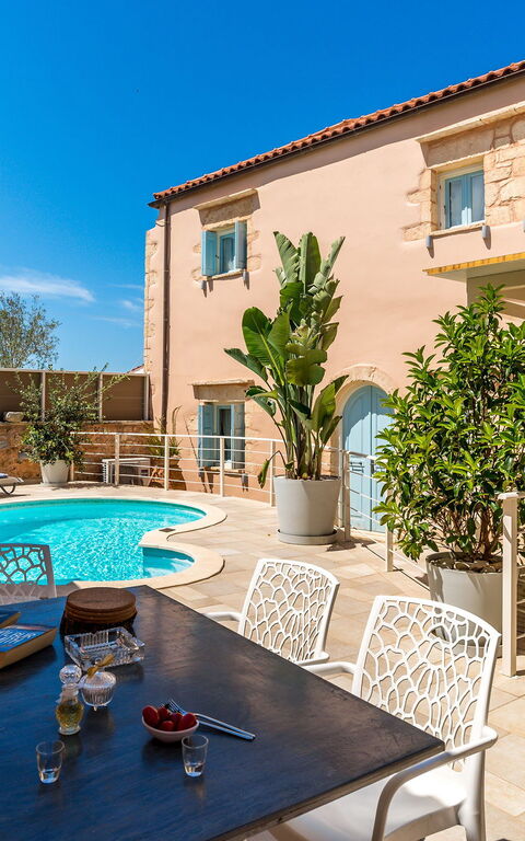 Villa Cava: bassin, Extérieur, Extérieurs