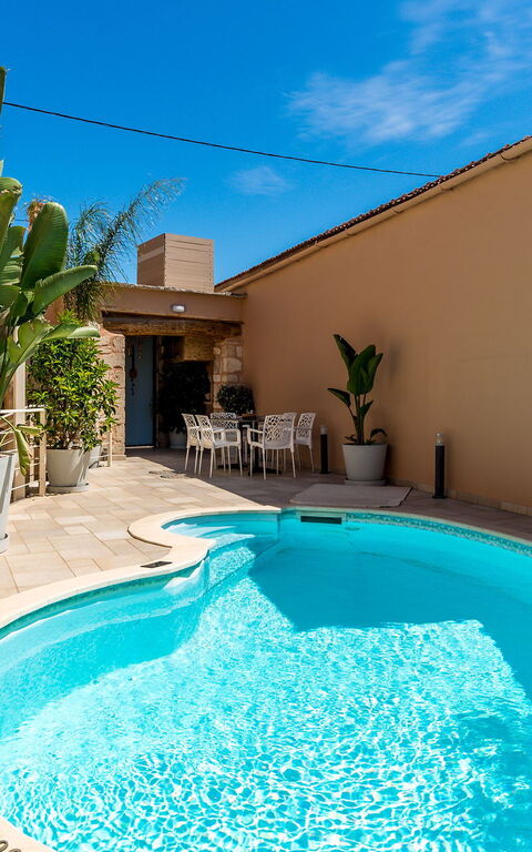 Villa Cava: bassin, Extérieur, Extérieurs