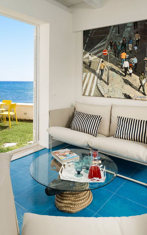 Montalbano Suite: Cuisine, Salon