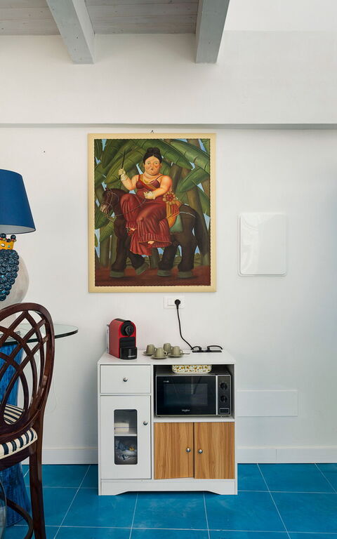 Montalbano Suite: Cuisine, Salon