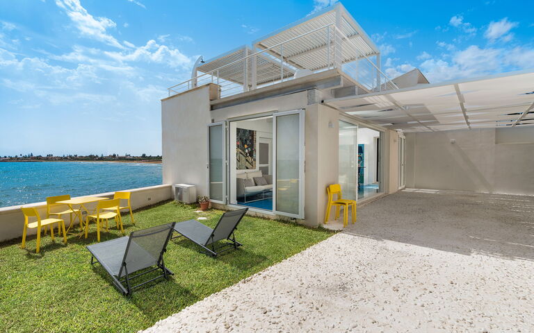 Montalbano Suite: Extérieur, Extérieurs, Vues