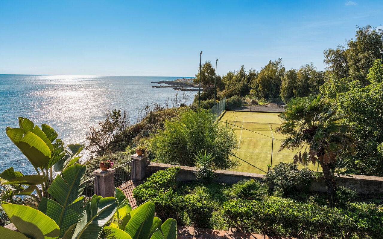 Villa Continella: Extérieur, Extérieurs, Vues