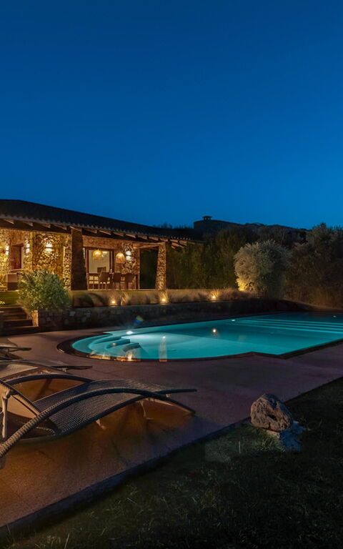 Villa Marinella: bassin, Extérieurs