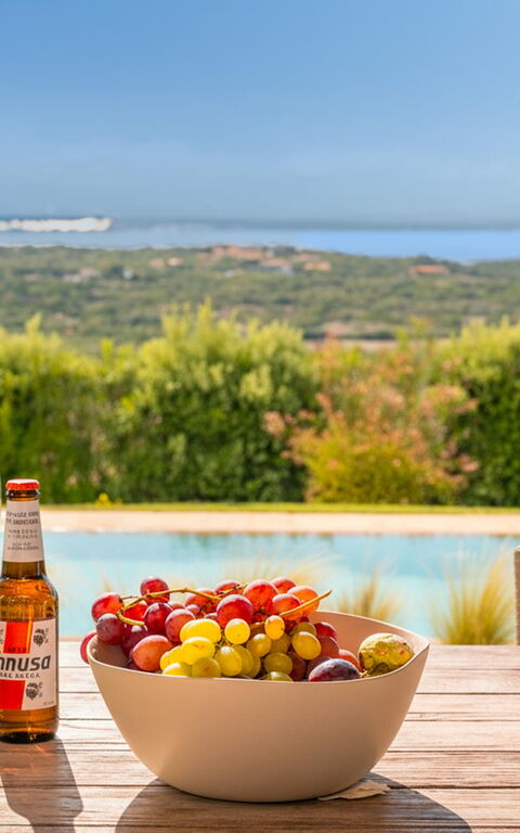 Villa Marinella: bassin, Extérieurs, Vues