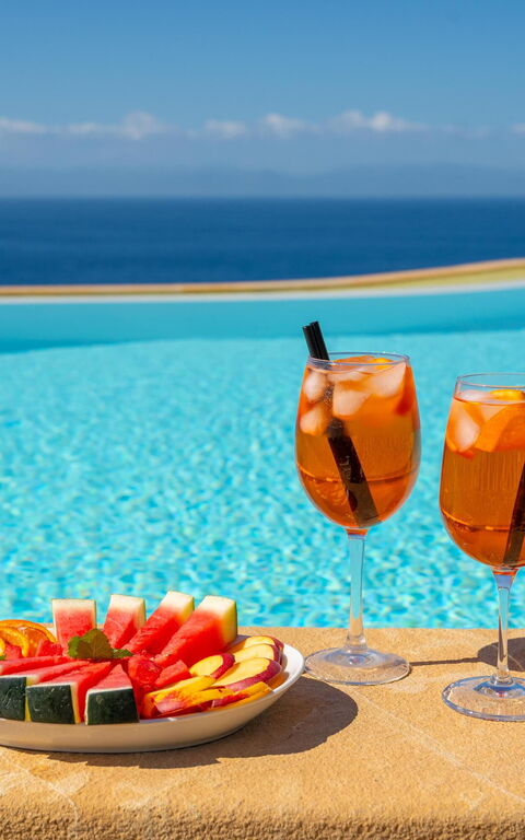 Villa Atlantide: bassin, Extérieur, Extérieurs, Vues