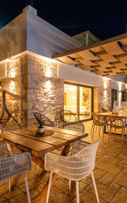 Villa Olympia: Balcon / Terrasse / Patio, Extérieur, Extérieurs
