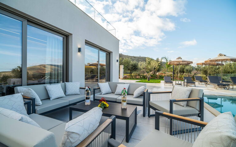 Villa Vasilissa: Extérieur, Extérieurs