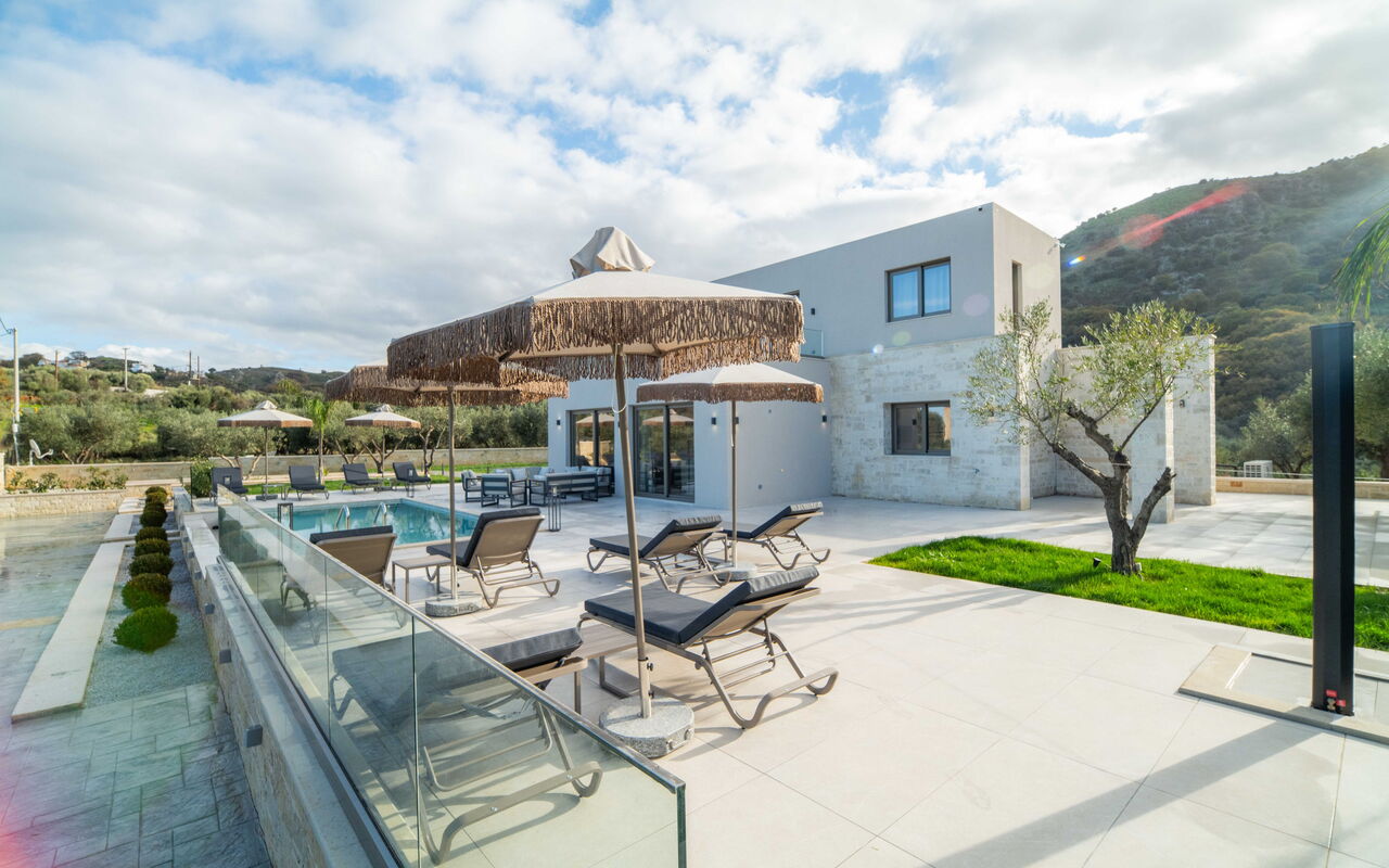 Villa Vasilissa: Extérieur, Extérieurs