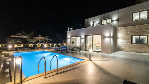 Villa Vasilissa: bassin