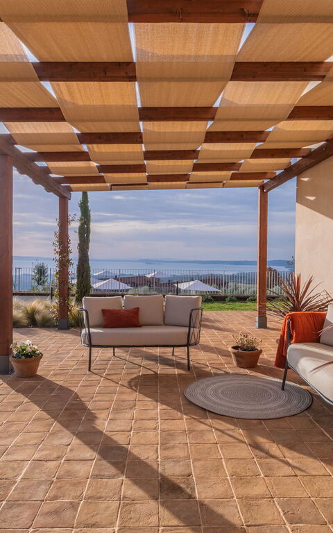 Tenuta Poggio Guiano: Balcon / Terrasse / Patio, Extérieur, Extérieurs, Jardin
