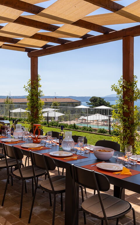 Tenuta Poggio Guiano: Balcon / Terrasse / Patio, Extérieur, Extérieurs, Jardin, Vues