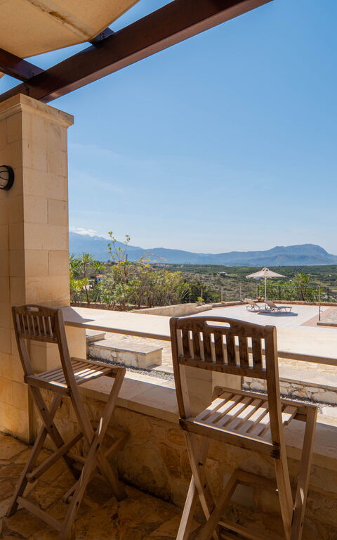 Villa Pi: Extérieur, Extérieurs, Vues