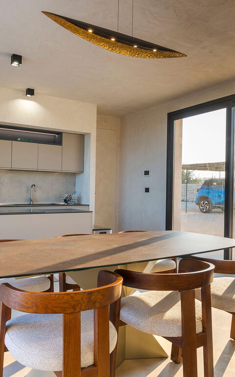Eos Villa: Cuisine, Salle à manger
