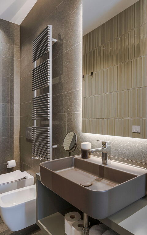 Fiumè: Salle de bain