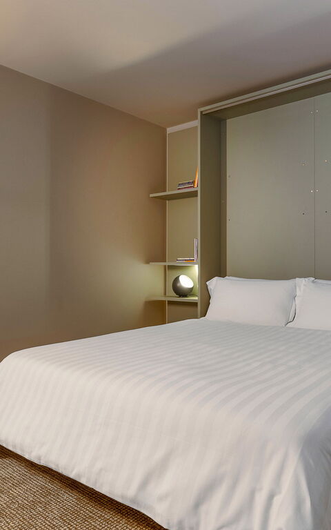 Fiumè: chambre à coucher