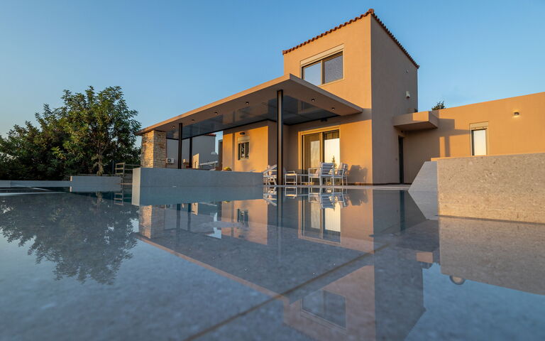 Villa Melia: bassin, Extérieur, Extérieurs