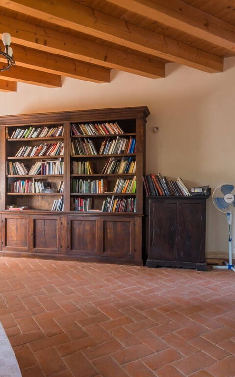 Villa Belvedere San Bartolo: chambre à coucher