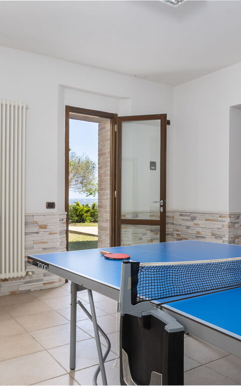 Villa Belvedere San Bartolo: Autre salle