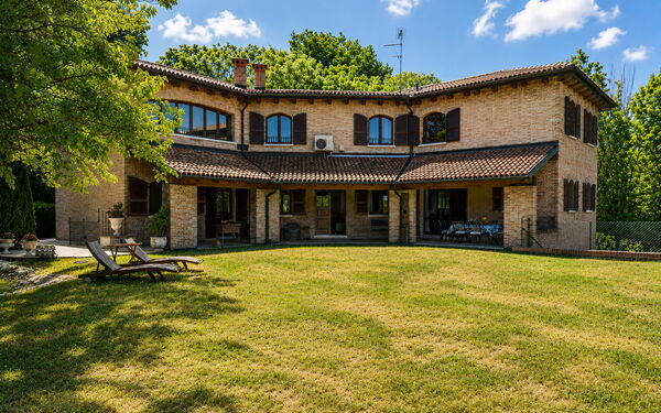 Villa Belvedere San Bartolo: Extérieur, Extérieurs, Jardin