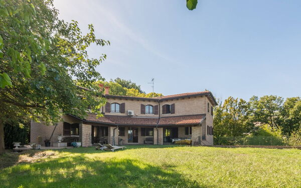 Villa Belvedere San Bartolo: Extérieur, Extérieurs, Jardin