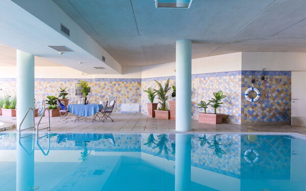 Villa Belvedere San Bartolo: bassin