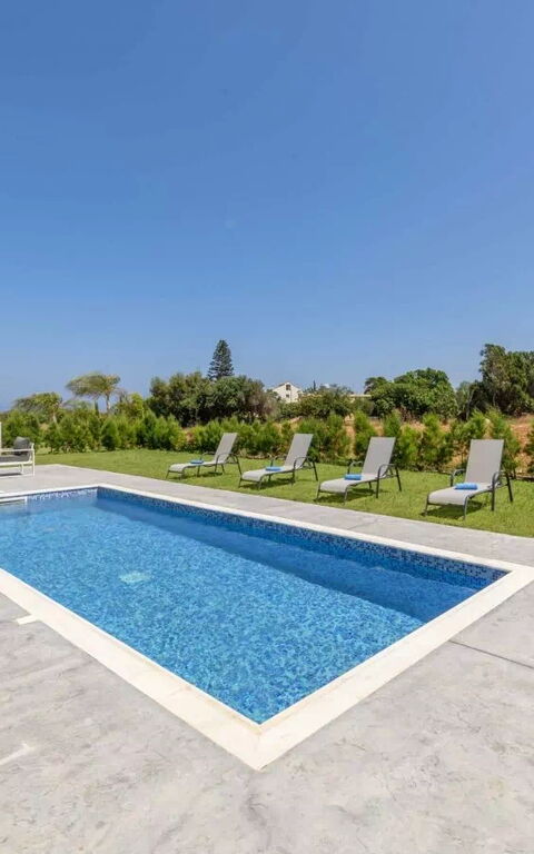 By the Beach - White Coral Villa: bassin, Extérieur, Extérieurs, Jardin