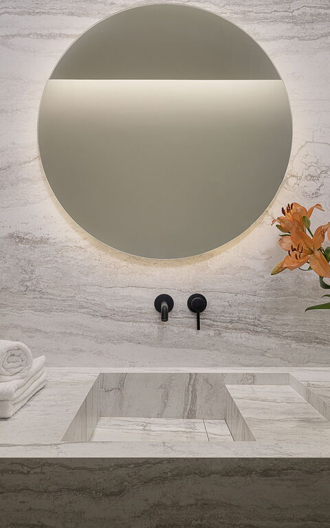 Ares Luxurious Residence: Salle de bain