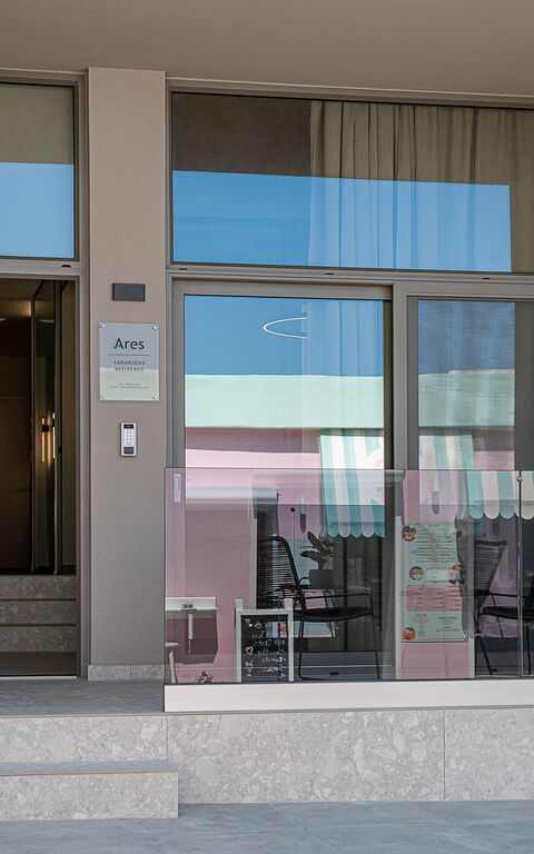 Ares Luxurious Residence: Balcon / Terrasse / Patio, Extérieur, Extérieurs