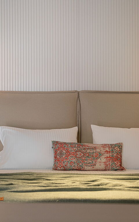 Ares Luxurious Residence: chambre à coucher