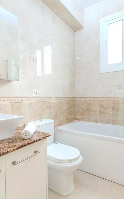 Aya Thekla Beach House: Salle de bain