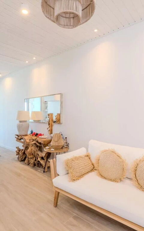 Aya Thekla Beach House: Salon