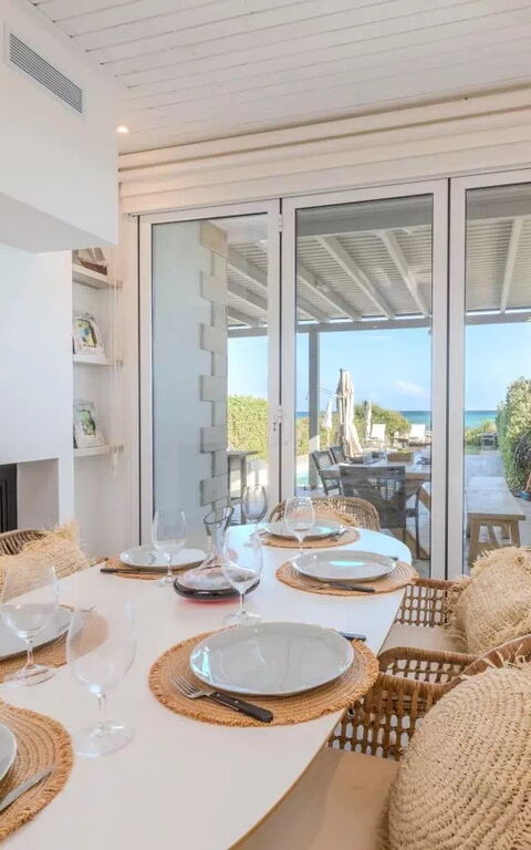 Aya Thekla Beach House: Salle à manger