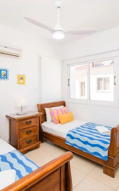 Ayia Triada Beach Gardens: chambre à coucher